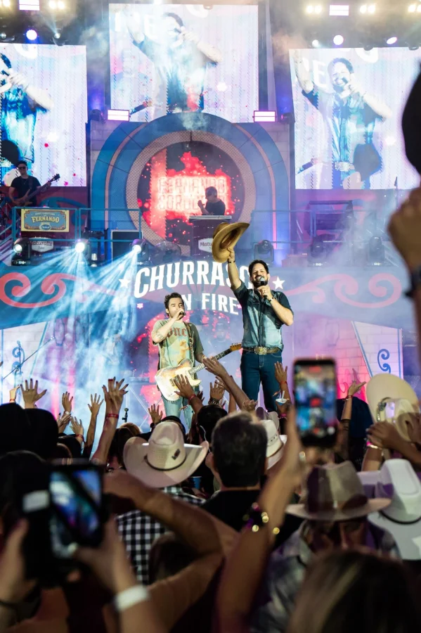 Edição histórica!! Fernando e Sorocaba apresentam a maior edição do Churrasco On Fire em Mogi Mirim